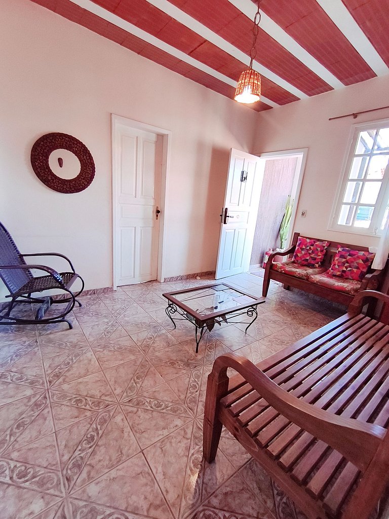 Suíte casal com cama King Size em Lavras Novas MG