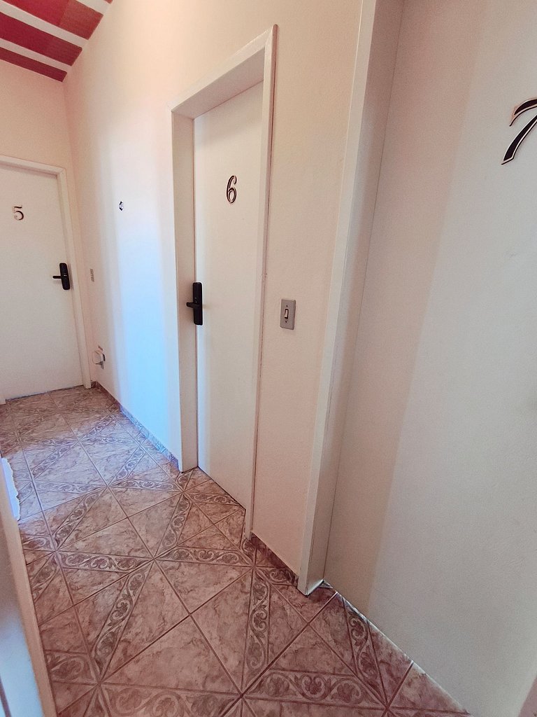 Suíte casal com cama King Size em Lavras Novas MG