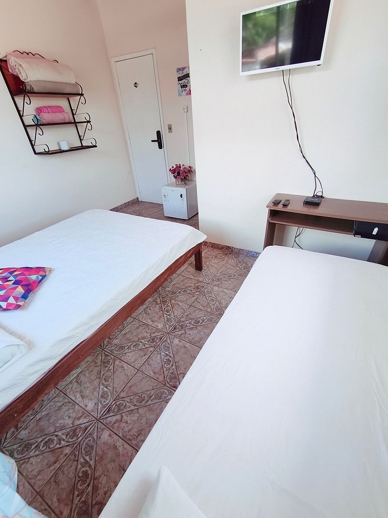 Suíte família no centro de Lavras Novas MG