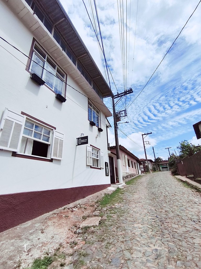 Capacidade até 8 pessoas no centro de Lavras Novas