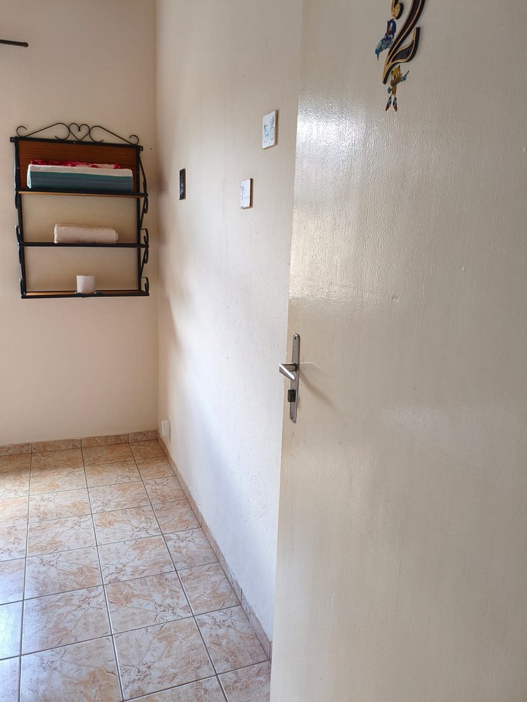 Capacidade até 8 pessoas no centro de Lavras Novas