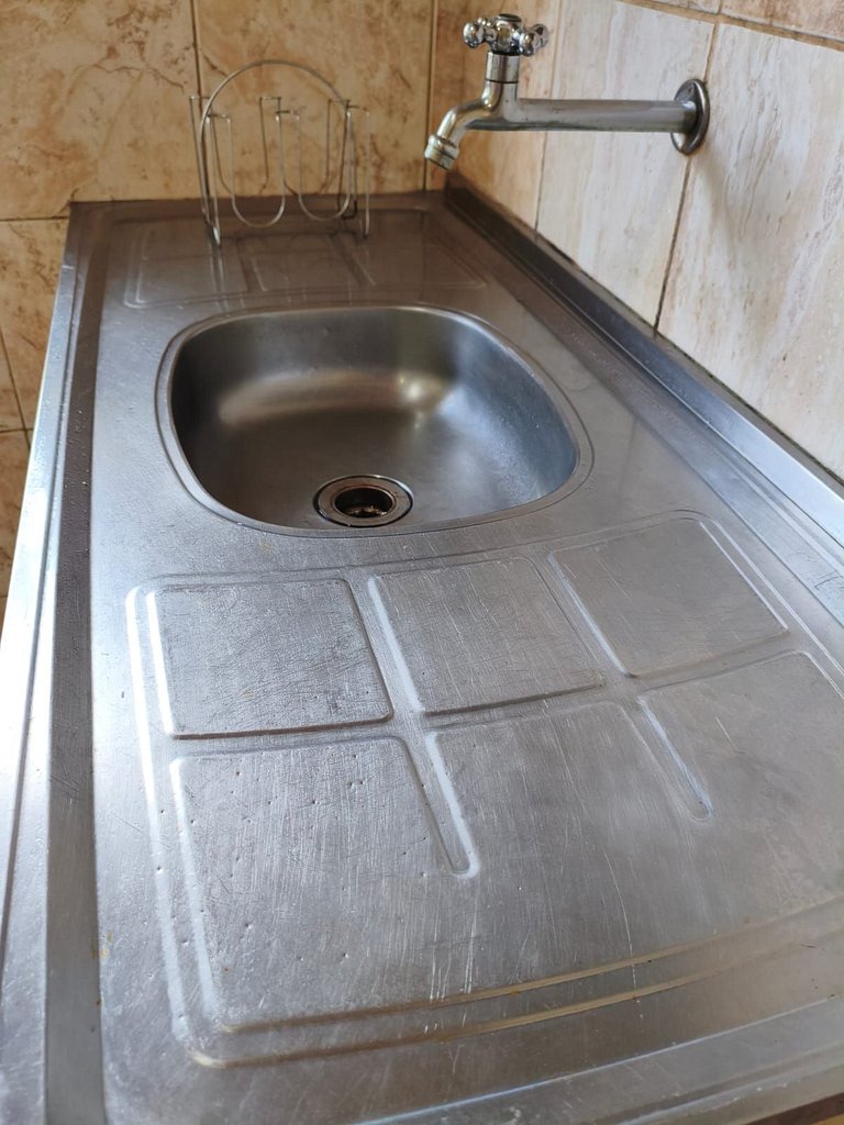 Capacidade até 8 pessoas no centro de Lavras Novas