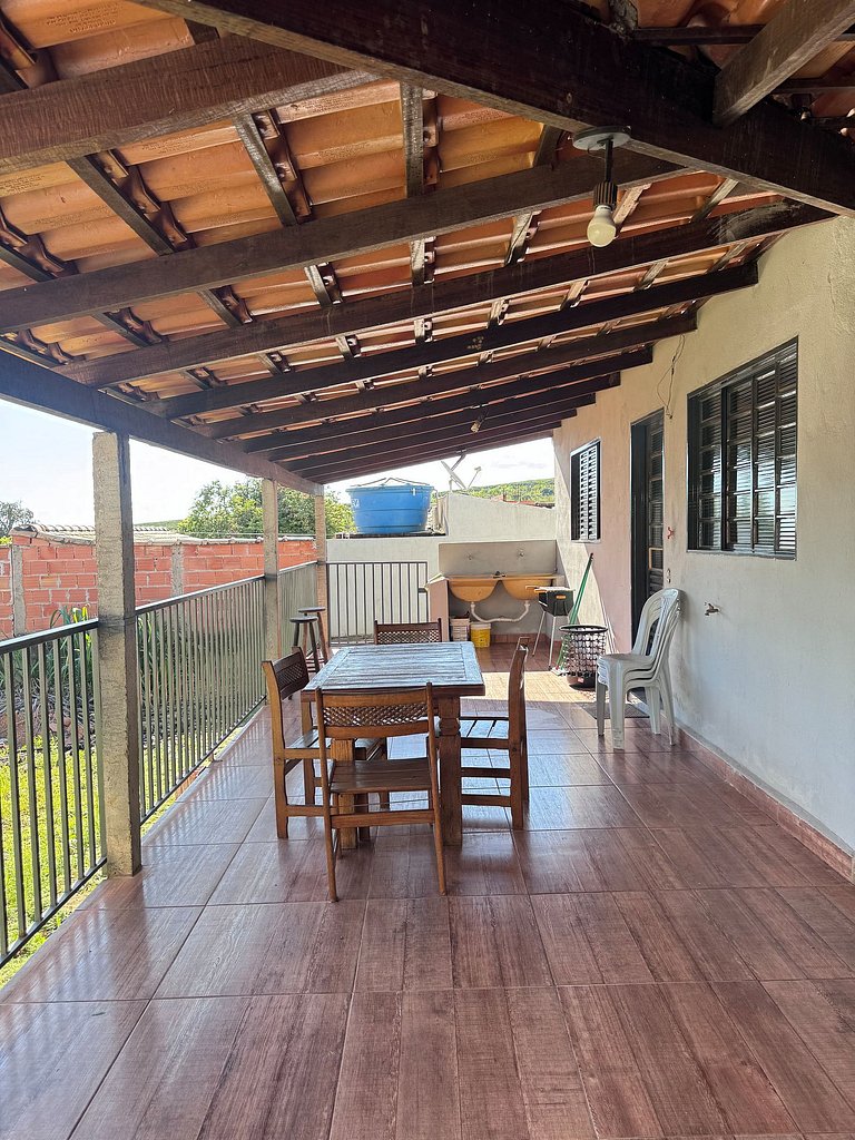 Casa com piscina para 8 pessoas em Capitólio MG